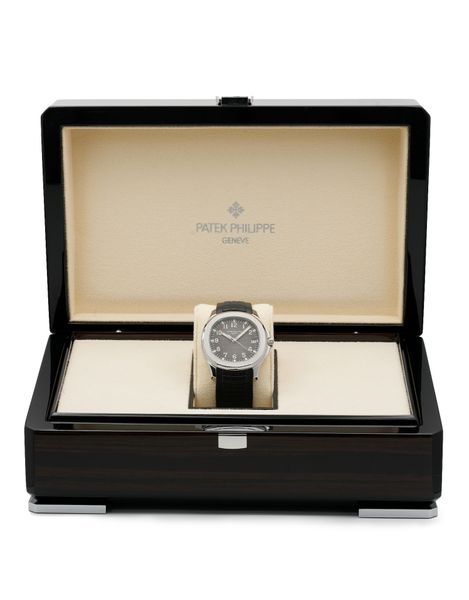 Patek Philippe Aquanaut 5167A-001
